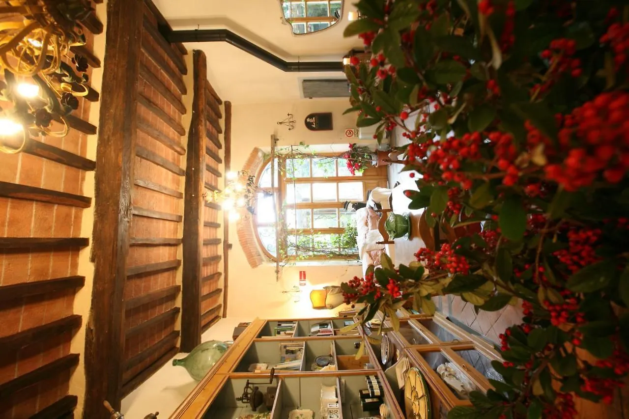 Delizioso E Particolare Casale Con Piscina,Cortona Villa Italy