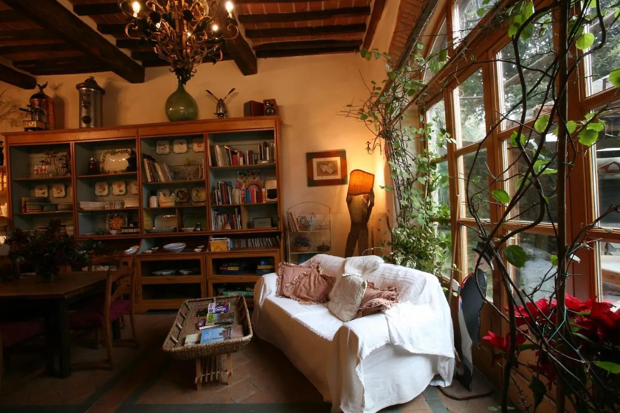 Delizioso E Particolare Casale Con Piscina,Cortona Villa