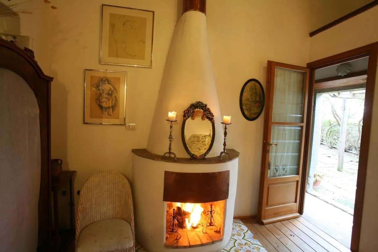 Delizioso E Particolare Casale Con Piscina,Cortona Villa Italy